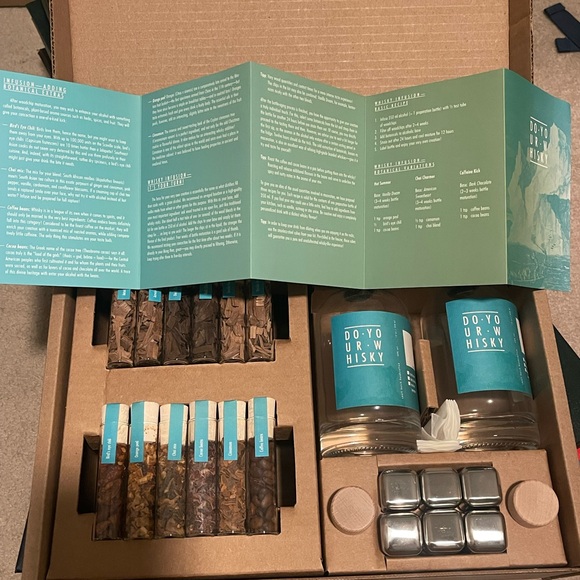 Whiskey Making Kit - Picture 10 of 11